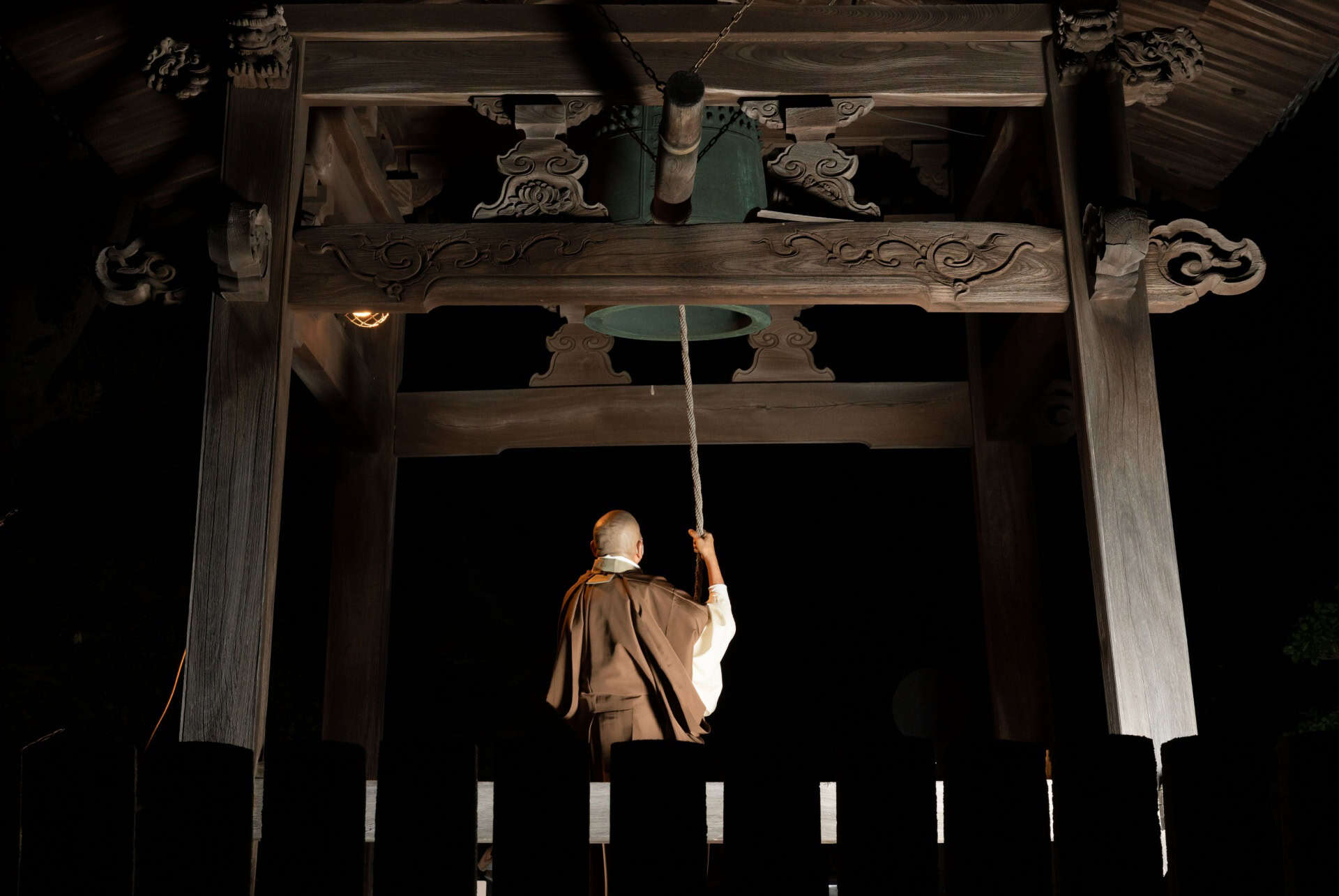 cloche temple bouddhiste joya no kane nouvel an