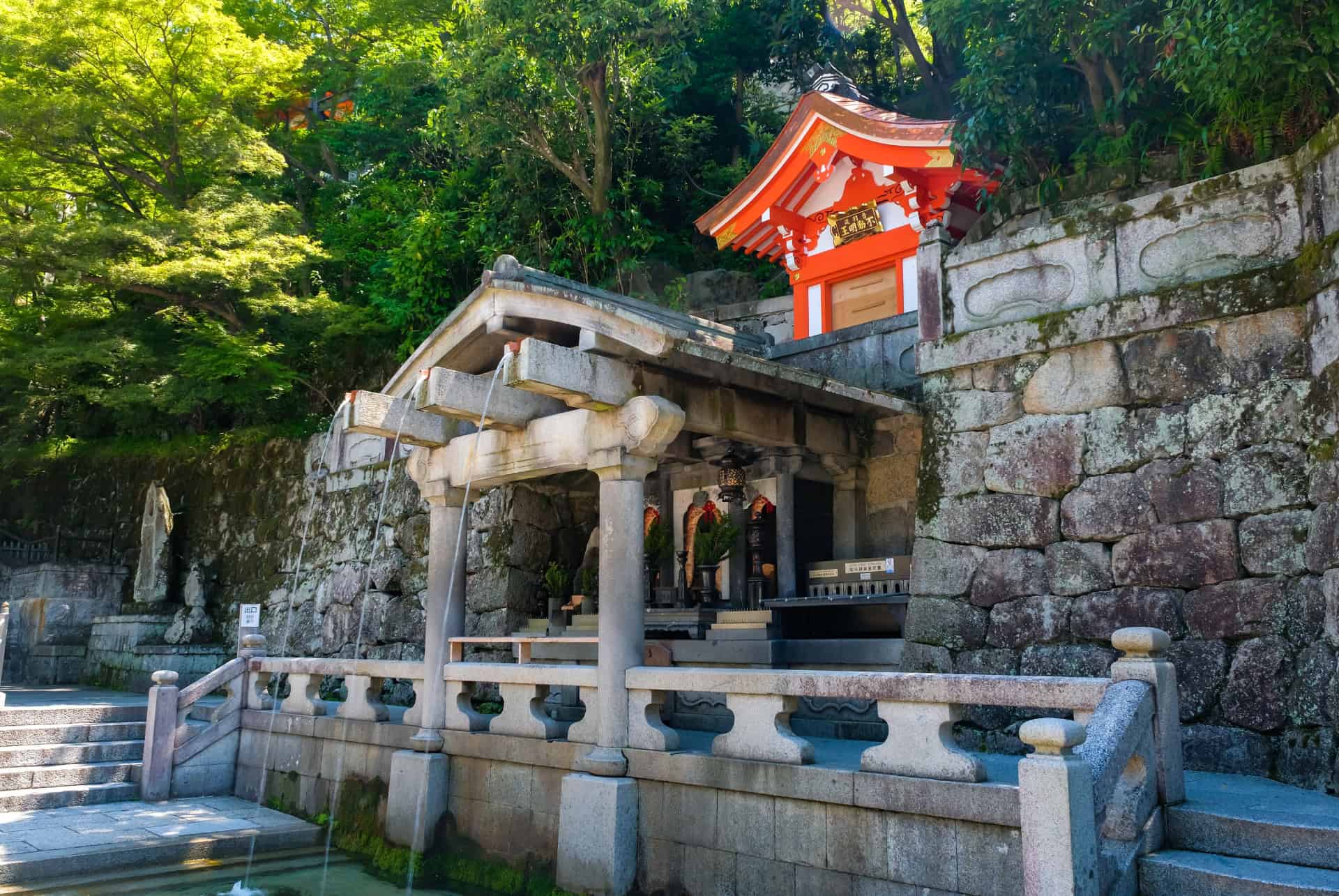 cascade otowa kiyomizu dera