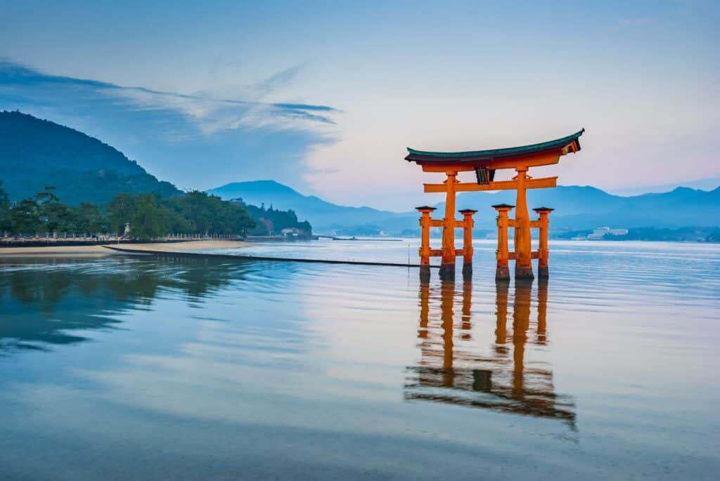 Visite d'une jounée des sites de l'UNESCO de Hiroshima et de Miyajima