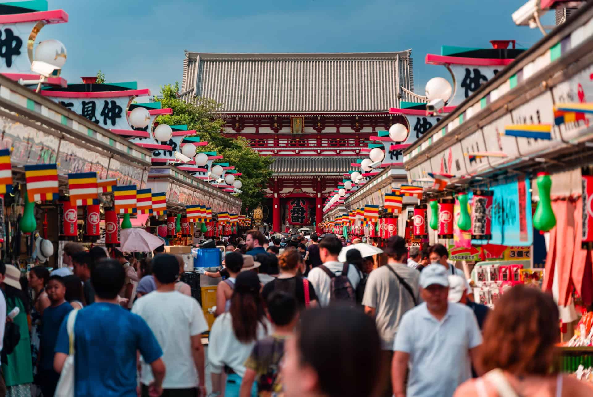 touristes au japon en ete
