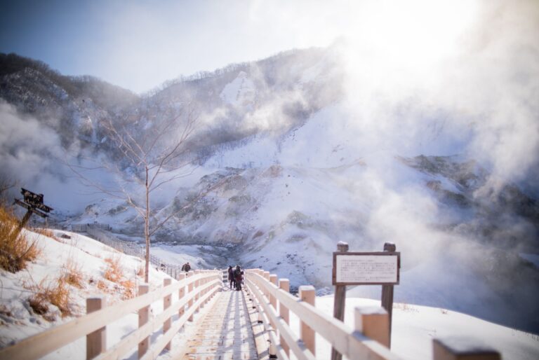 Excursion 1 journée - Vallée de l’Enfer de Noboribetsu, lac Toya et Otaru