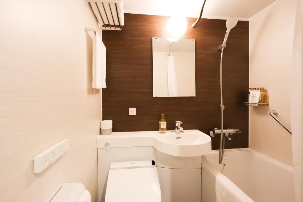 sk hotel kobe ekimae salle de bain