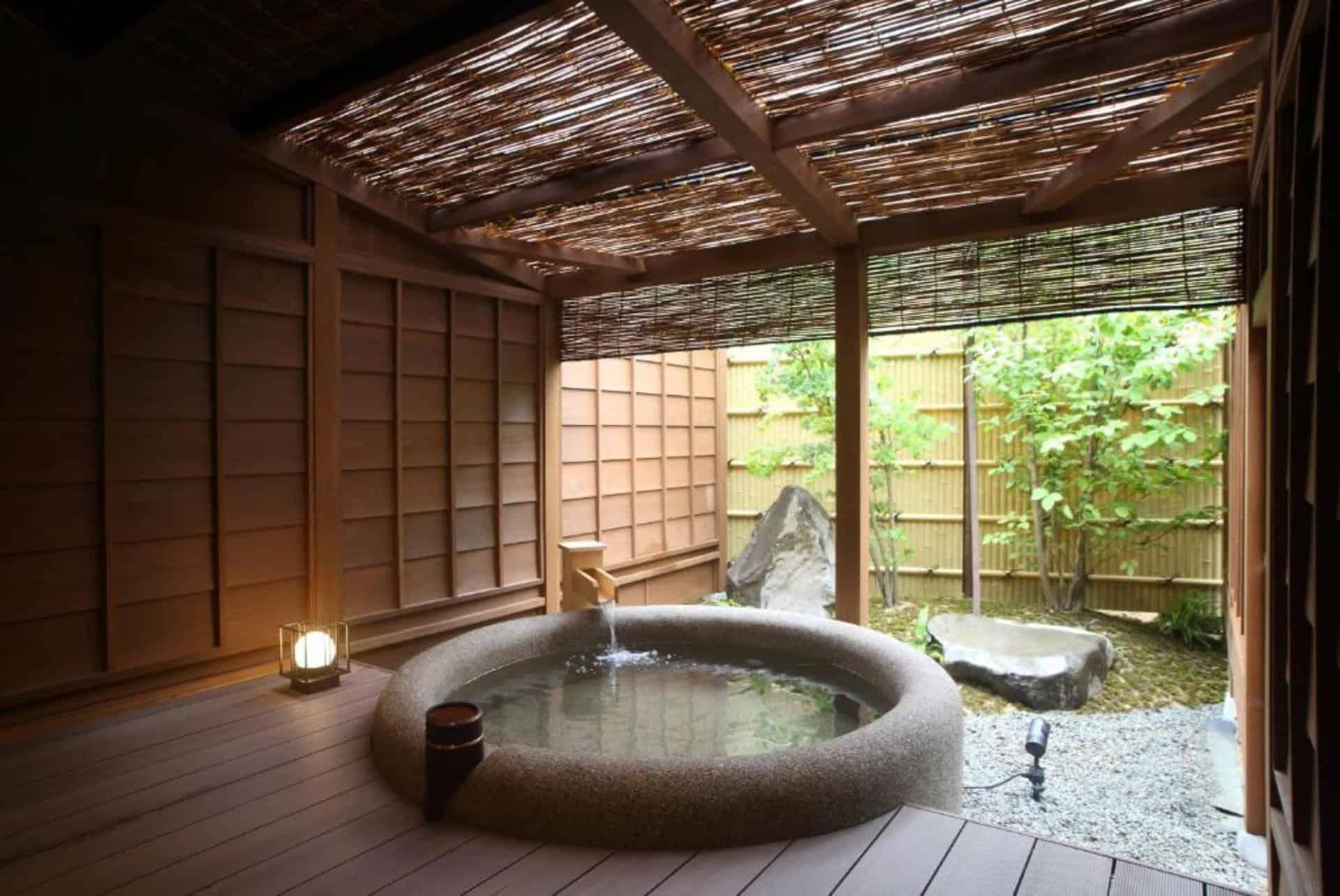 yuwaku onsen kanazawa