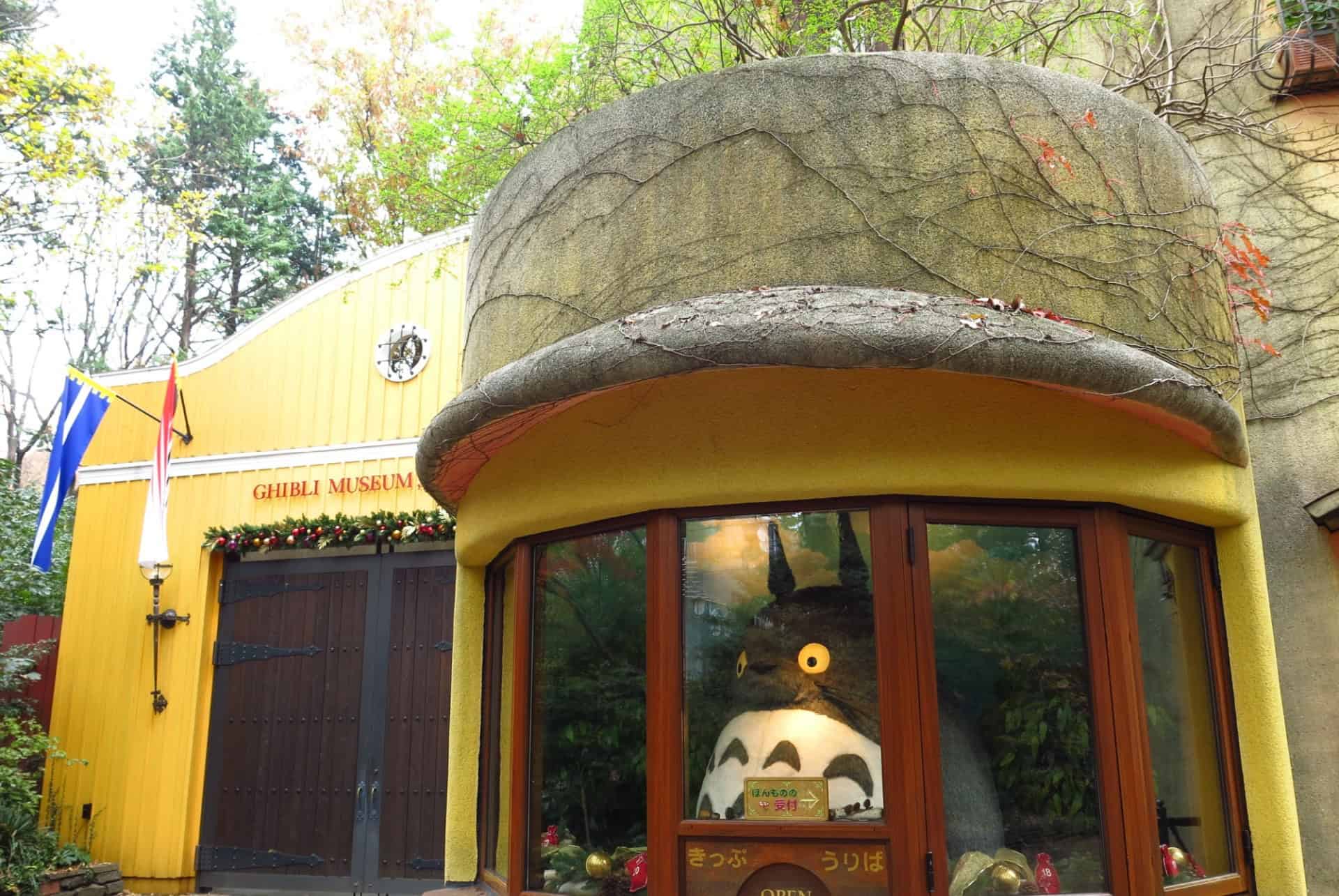 musee ghibli tokyo guichet totoro musee ghibli tokyo guichet totoro