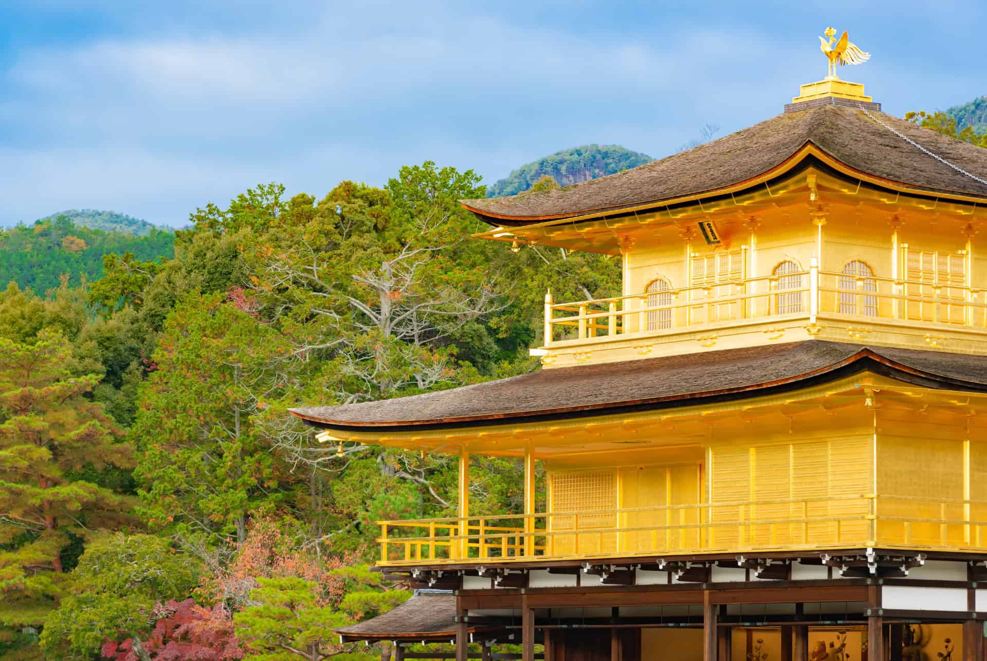 kinkaku-ji statue phenix kinkaku-ji statue phenix