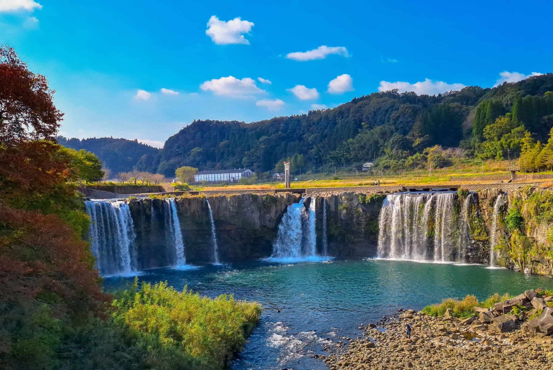 chutes harajiri chutes harajiri