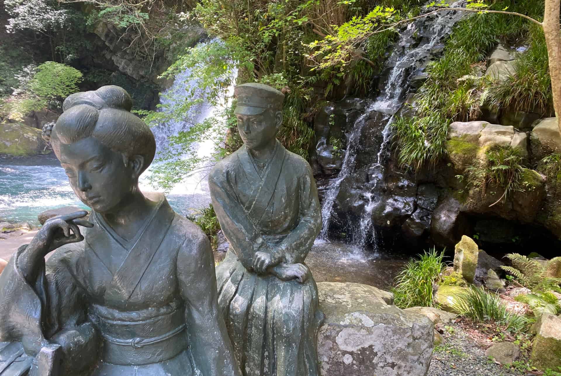 statue danseuse cascades kawazu statue danseuse cascades kawazu